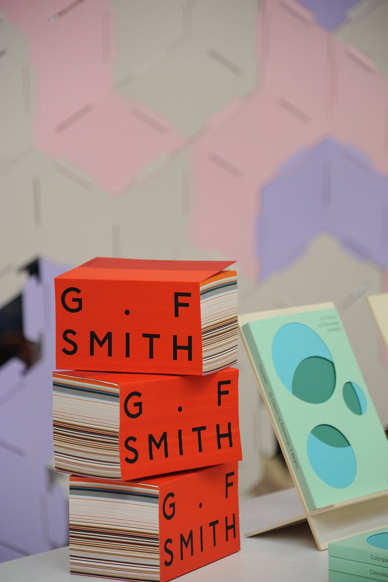 Independent Paper Show. Sonderegger AG, Lorenz Bögli und Bubu Papier zeigten Papierkunst und -gestaltung. #paperart bubu.ch/blog/artikel/i…