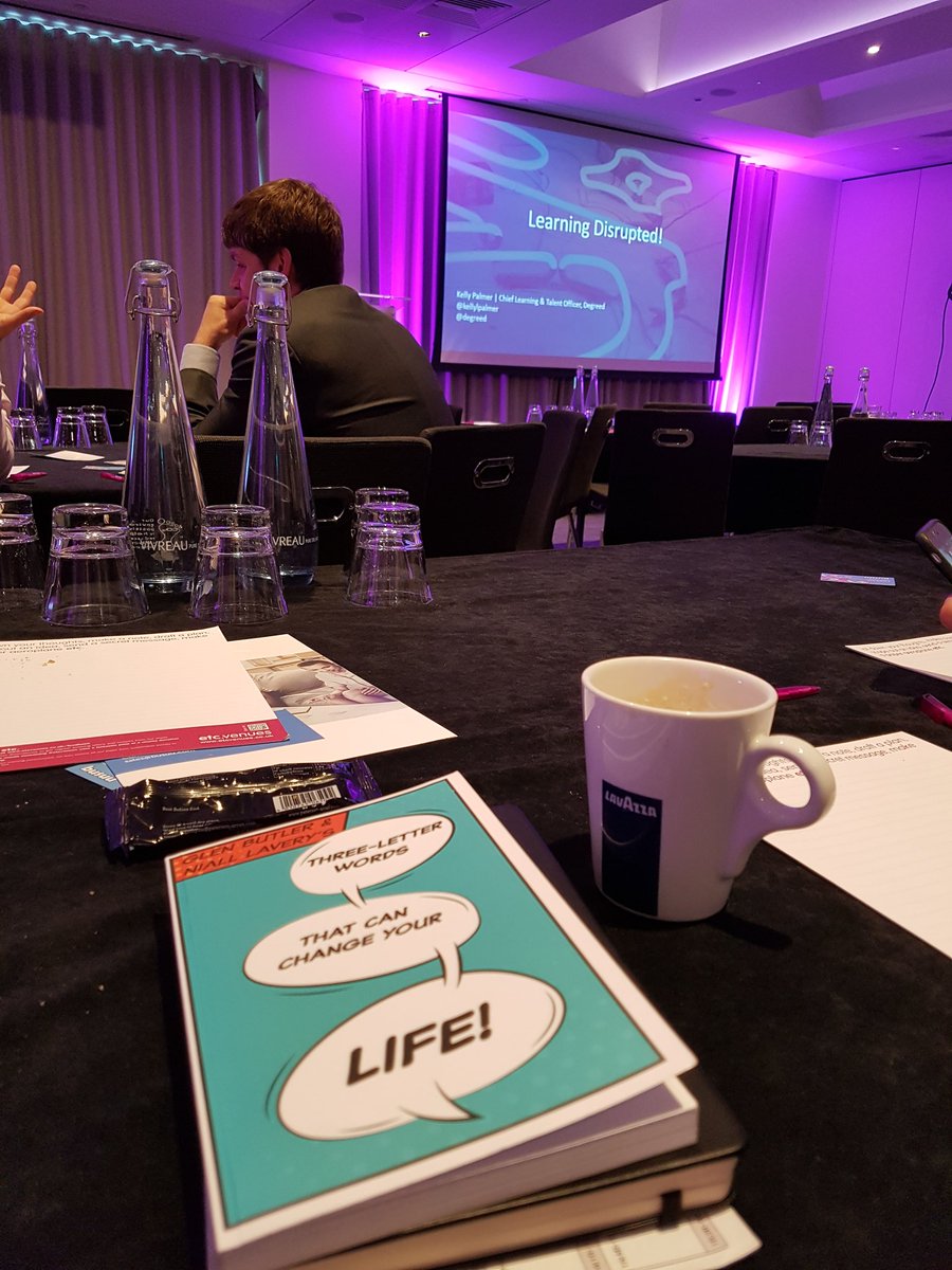 ilikelearning2's tweet image. Next session Learning Disrupted at #LEARNINGLIVE with @kellylpalmer