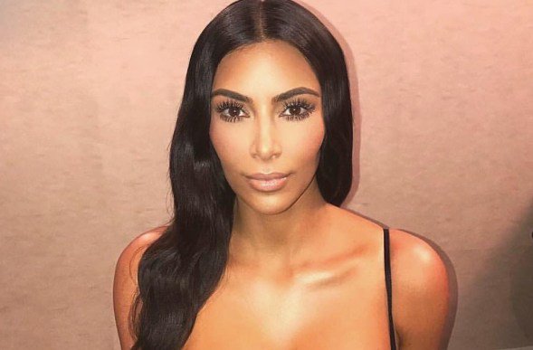 Kim Kardashian hints she's planning even more naked photo shoots unrealitytv.co.uk/showbiz/kim-ka…
