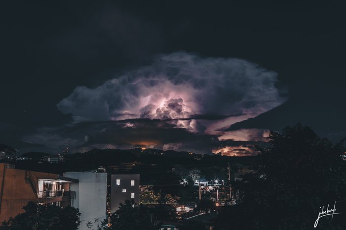 View image on Twitter