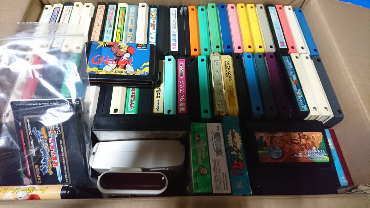 福井ショボーンgo To 鳥取 در توییتر レトロゲーム ファミコンソフト 金が必要になり押入れで眠っていたレトロゲームを売ることに 懐かしい ゲームセンターcxの挑戦ソフトになれば売値ははねあがるのに買値はシビアなのが残念 箱説明なんてないですよ W