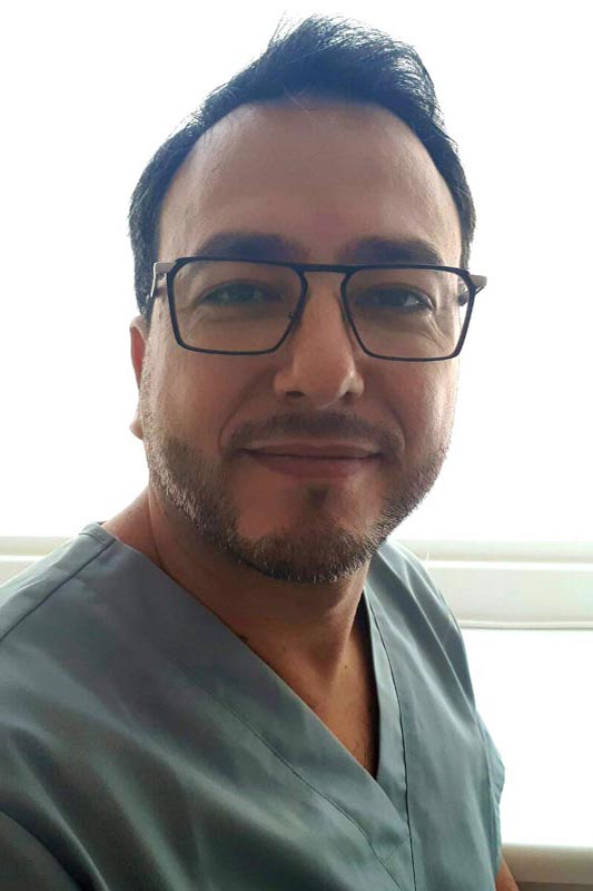 CLELBRUS's tweet image. Conoce nuestro Dpto. de Estética Dental,dirigido por la Dra. Amanda Mercader y el Dr.  Antonio Yugueros  913121170  goo.gl/PWK6DH