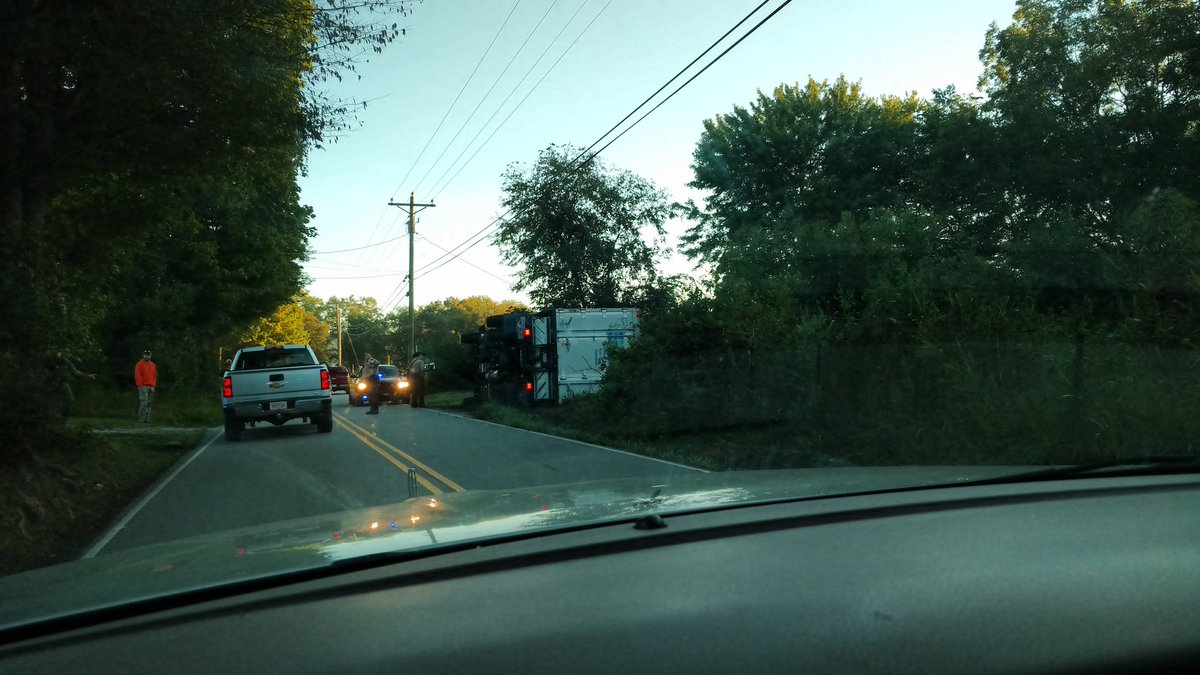 WAKM950AM's tweet photo. Overturned vehicle Pope's Chapel Road near Carter's Creek Pike now. WCSD directing traffic on scene. https://t.co/iSjip0J2Mh