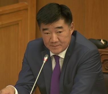 C.БЯМБАЦОГТ: ЗАСГИЙН ГАЗАР ЧАДЛААРАА АЖИЛЛАЖ БАЙГАА jirgee.mn/page/more/4976