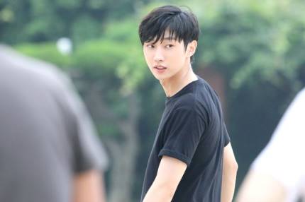Official B1a4 On Twitter Starcast 4p Kbs Drama Special If We Were A Season Filming B1a4 Jinyoung S Behind Cuts 5 Https T Co Hdxmhrg2pr Twitter