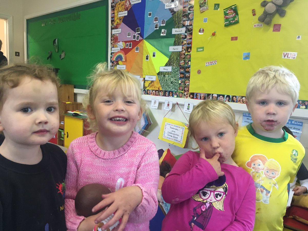 adelpreschool's tweet photo. Fruits of labour #blackberries #yumyum #sharingiscaring #messyfaces https://t.co/zqSJfKPDEL