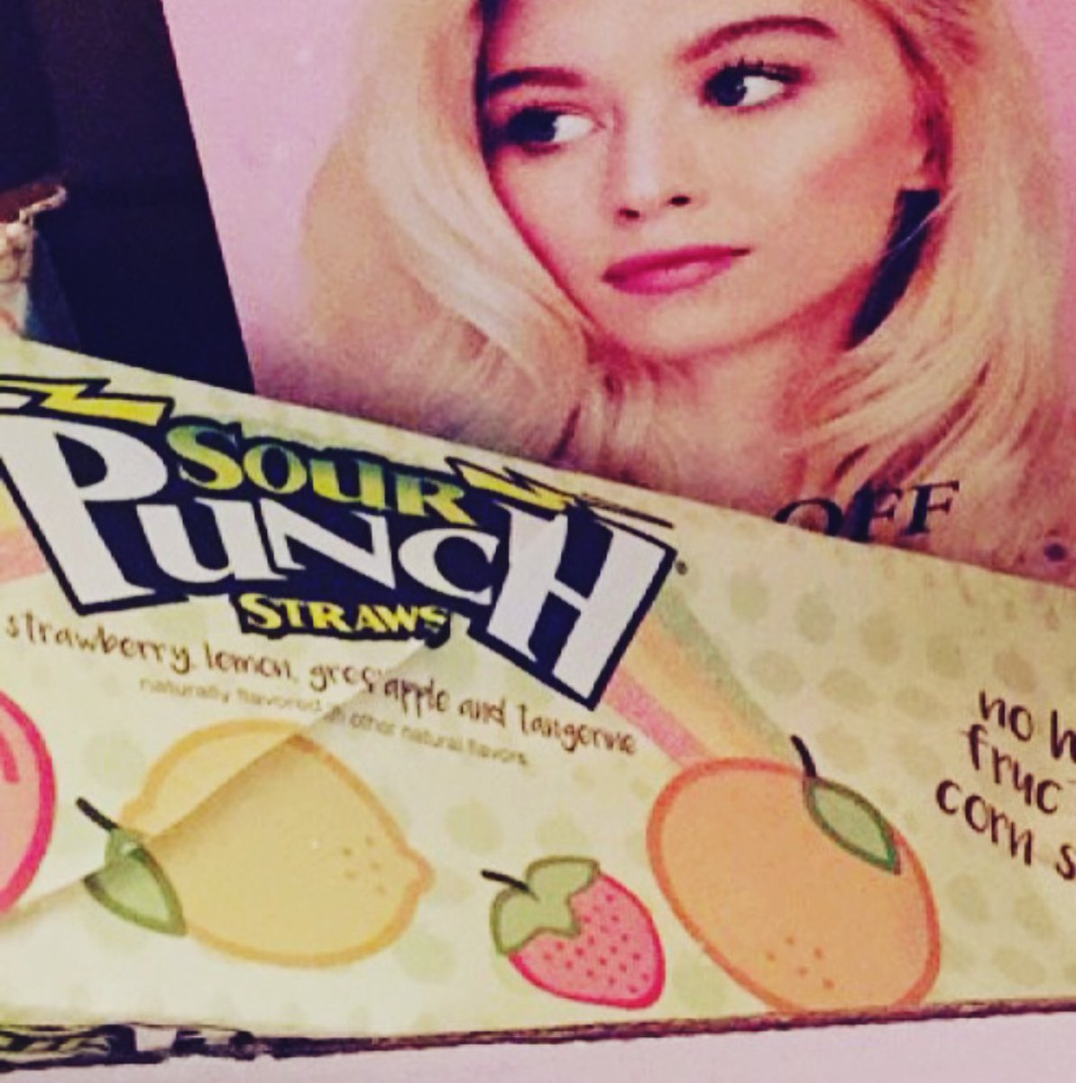 britty1331's tweet photo. Green apple is my Fav flavor! Thanks @Influenster @SourPunchCandy #PunchUp #Complimentary #freetotestandreview https://t.co/AEVkCN5sPp