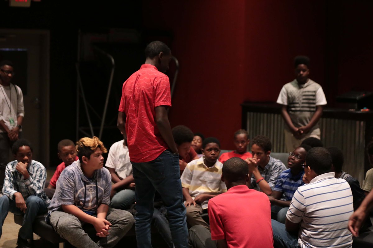 FirehouseNorth's tweet photo. Small group leaders make sure we stay on point. They mentor and talk to us about teen life. #StudentMin https://t.co/0XyxezPZwe