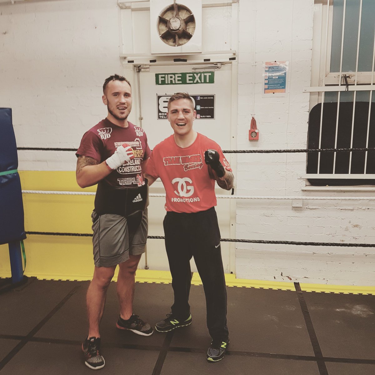 BenJackDavies's tweet photo. Good sparring wi @box3rwag3r tonight rds in the bank for #BarnsleyBens #Brofromanothermo #Bensarebackintown #TeamBJD #TeamWager @davehulley https://t.co/hGGfL8wN5W