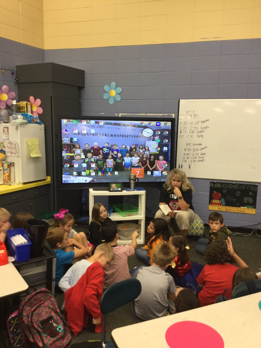 WCDE_TN's tweet photo. Using high quality, content rich text to apply a deeper understanding of text to self using interactive RAs  #readtobeready #tabletoptwitter https://t.co/udZrSVgsKX