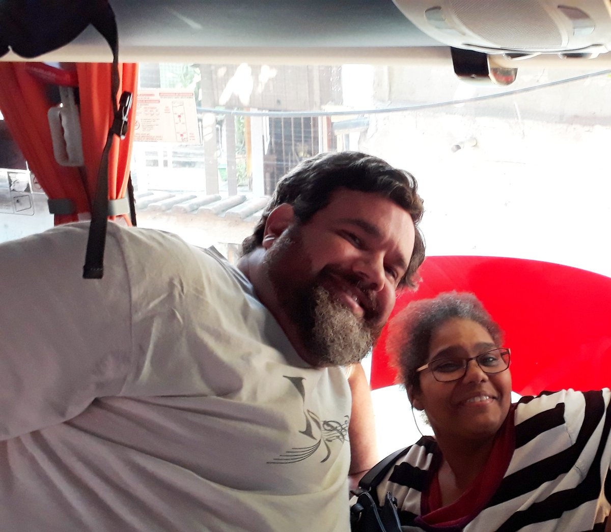 igortitillo's tweet photo. Muito feliz em rever e trabalhar com uma amiga de longa data no decorrer dessa semana!
#ig_bass #lumberbeard #friendship #brotherandsister https://t.co/Cuo1REP6R3