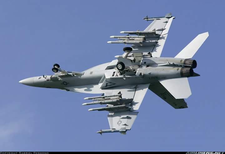 8 f 18 11 f. Boeing f/a-18e/f super Hornet. F/A-18e/f «супер Хорнет». F/A-18 «Хорнет». Ф-18 супер Хорнет.