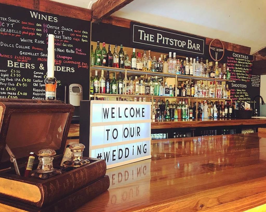 BirtsCourt's tweet photo. Something for the boys - cigars &amp; a fully stocked bar 🤠 #realwedding #weddingvenue #birtsmortoncourt #pitstopbar #allthebeers https://t.co/sz9Nqk7EtG