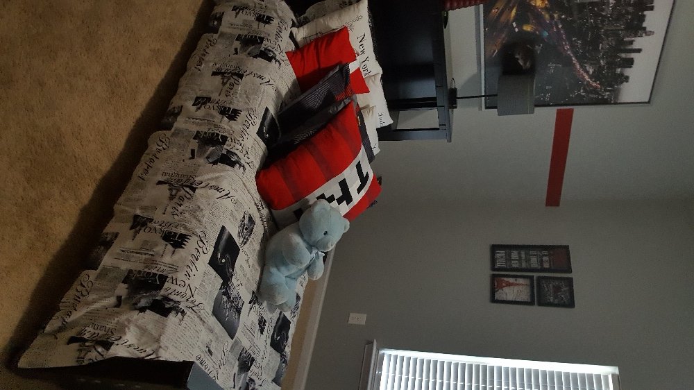 TaysTidySpaces's tweet photo. Having fun in a bedroom ... #GetOrganizedNow #Organized2Sell #1SpaceAtATime https://t.co/lL73dR6WZy