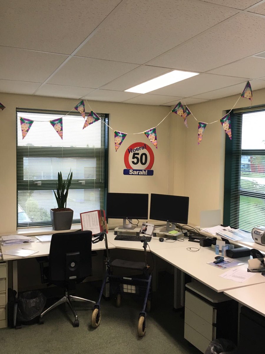 Collega Robert weet vanaf vandaag waar Abraham de mosterd vandaan haalt.#gefeliciteerd