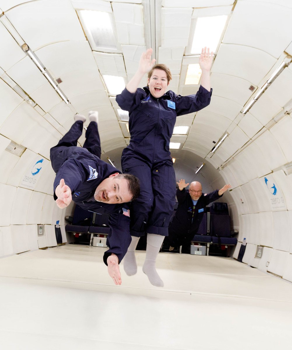 GoZeroG's tweet photo. Check out our staff's favorite #photo take in #LosAngeles on #flight ZG 439! #weightless #zerogexperience #zerogravity https://t.co/8pPgFbZyTi
