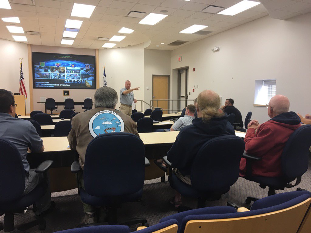 rhbbsae's tweet photo. @671stTC HF class led by NETCOM https://t.co/77zYF6HzRV
