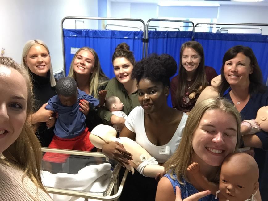 SarahpPrice's tweet photo. Other fabulous Selfies!!!! Taster Day 09/17 @Bcuchildnursing https://t.co/TxxO53E31R