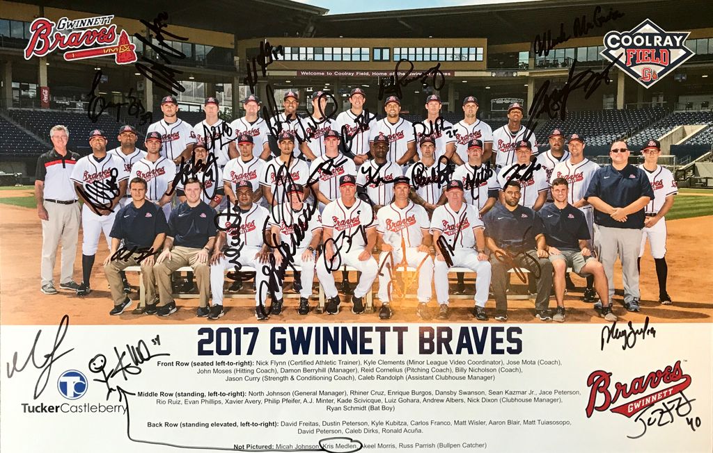 We have 1⃣ more #GBraves team signed poster left to giveaway! Follow us &amp; RT this post and it could be yours!

Winner selected tmrw at Noon.