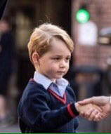 jovemlobo's tweet photo. príncipe george em seu primeiro dia de aula kkkkk mandando forças ao ícone https://t.co/X3ohWTwj3F
