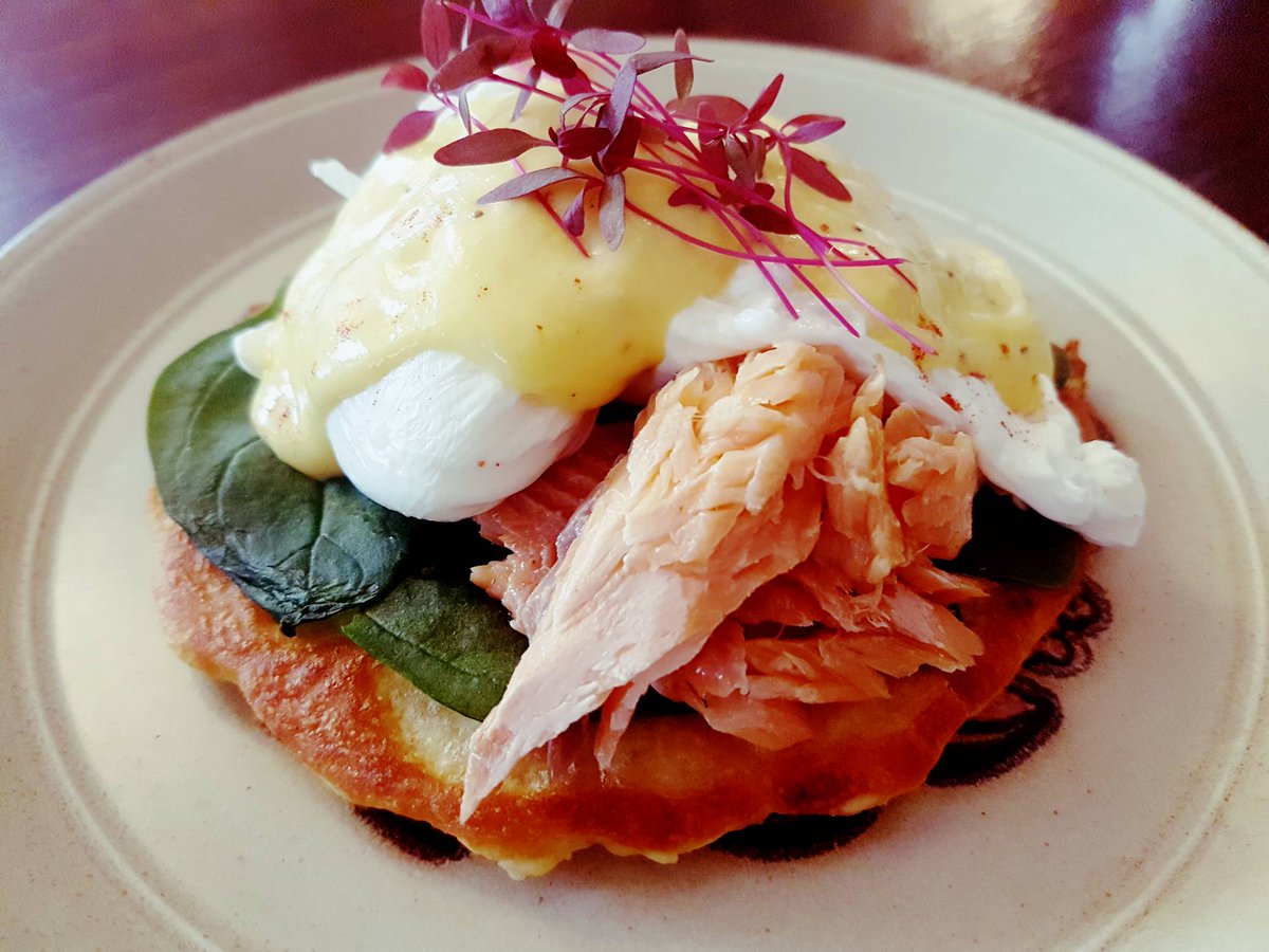 ostara_leith's tweet photo. Hot smoked @TobermoryFishCo trout, #organic east lothian eggs on a fresh #scottish crumpet #onethingfortnight#scotfoodfort#organicseptember https://t.co/UQlKs3qeLz