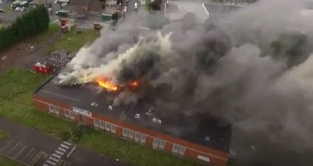 AberdourToday's tweet photo. Dalgety Bay blaze believed to be "deliberate" as police reassure residents over asbestos fears.  https://t.co/JKwxLoSHfw https://t.co/MQ4pFf5w19
