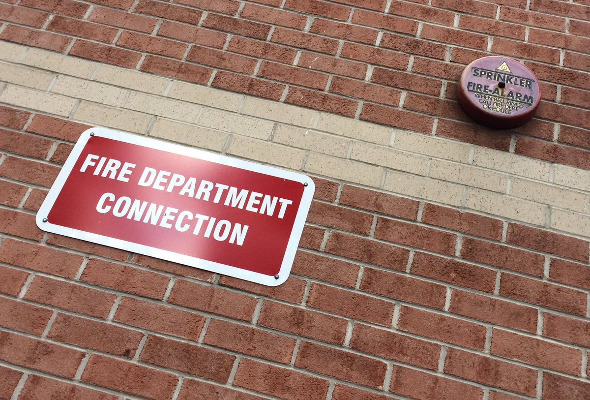 TDSB_SteveB's tweet photo. Our 1st Fire Drill has been completed &amp; all students, staff, coaches, &amp; daycare...exited quickly and quietly. Emergency learning in action! https://t.co/aCIoRL0pTb