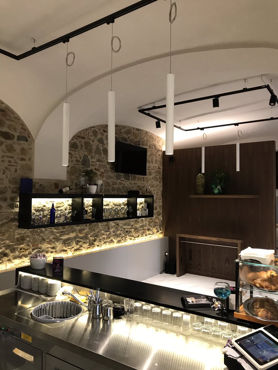 DesignCarmando's tweet image. #coriandupont #essenzanocecanaletto #carmandodesignarredamenti