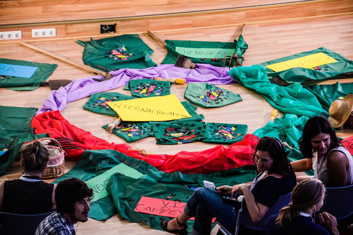 MOCASE_VC's tweet photo. #7ConfLVC La juventud campesina: por una vida digna en el campo https://t.co/ORWEUnAxcY https://t.co/KEKymcpdln https://t.co/My0lN1DxRP