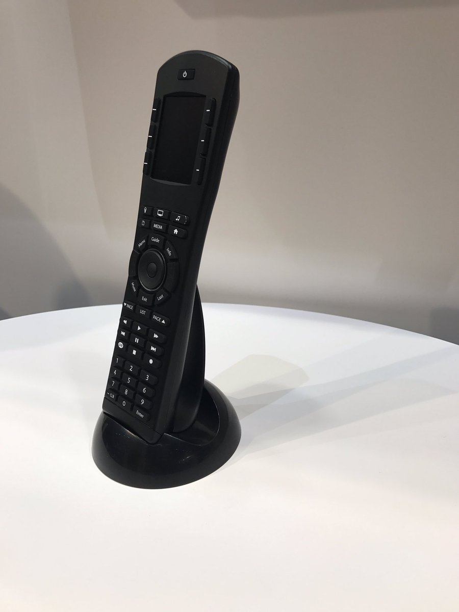Nice_ELAN's tweet image. The new HR10 remote has debuted at #CEDIA17!