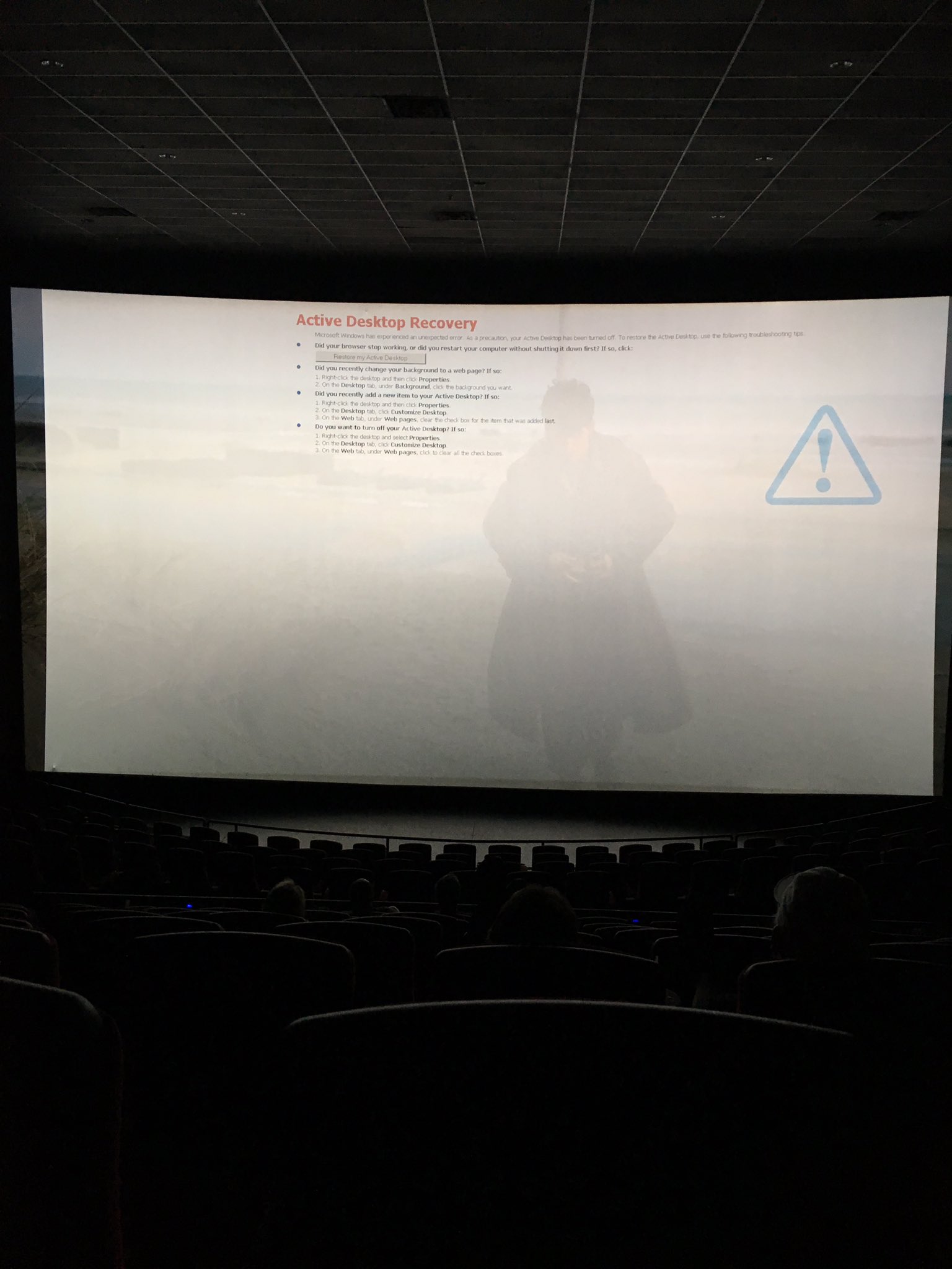 Opmerkelijk Instituut Het beste Rebecca Fay on Twitter: "I finally got to see Dunkirk in IMAX the other day  but had to watch the beginning through Windows Active Desktop Recovery.  https://t.co/kI5PmJeWh5" / Twitter