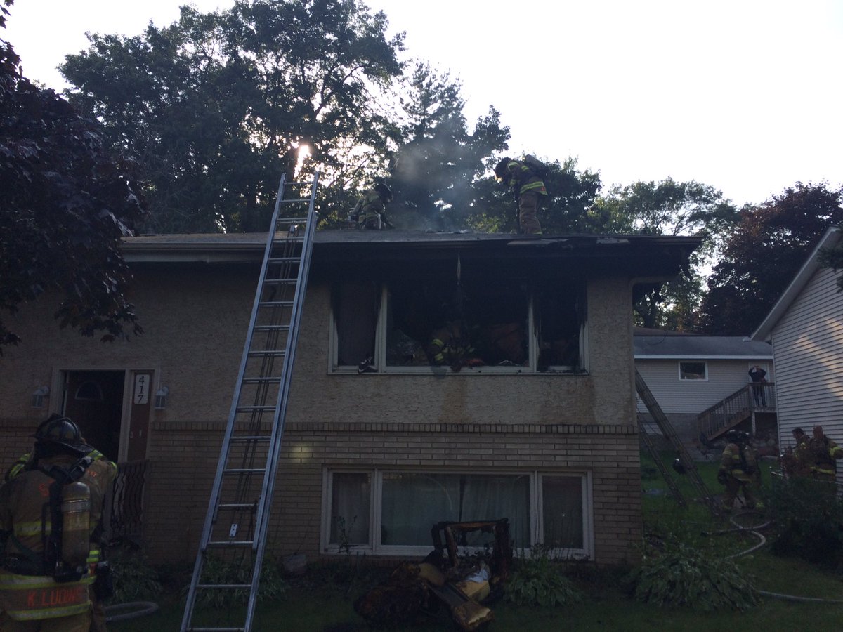 House fire, 400 Blk Wilson.  Fire's out. No injuries. Chief 3 Command.  Cause under investigation.