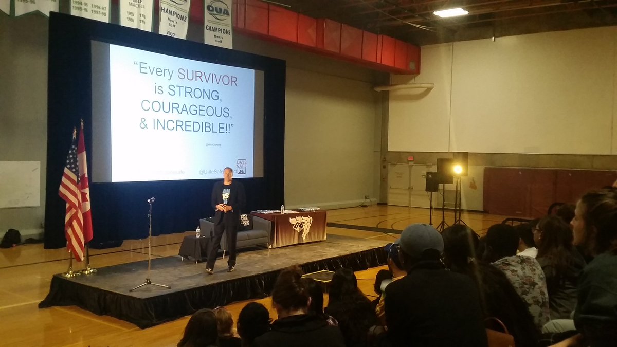 geology__rocks's tweet image. "Every survivor is strong, courageous, &amp;amp; incredible!" #CanIKissYou talk at uOttawa! @uOCampus @DateSafeProject