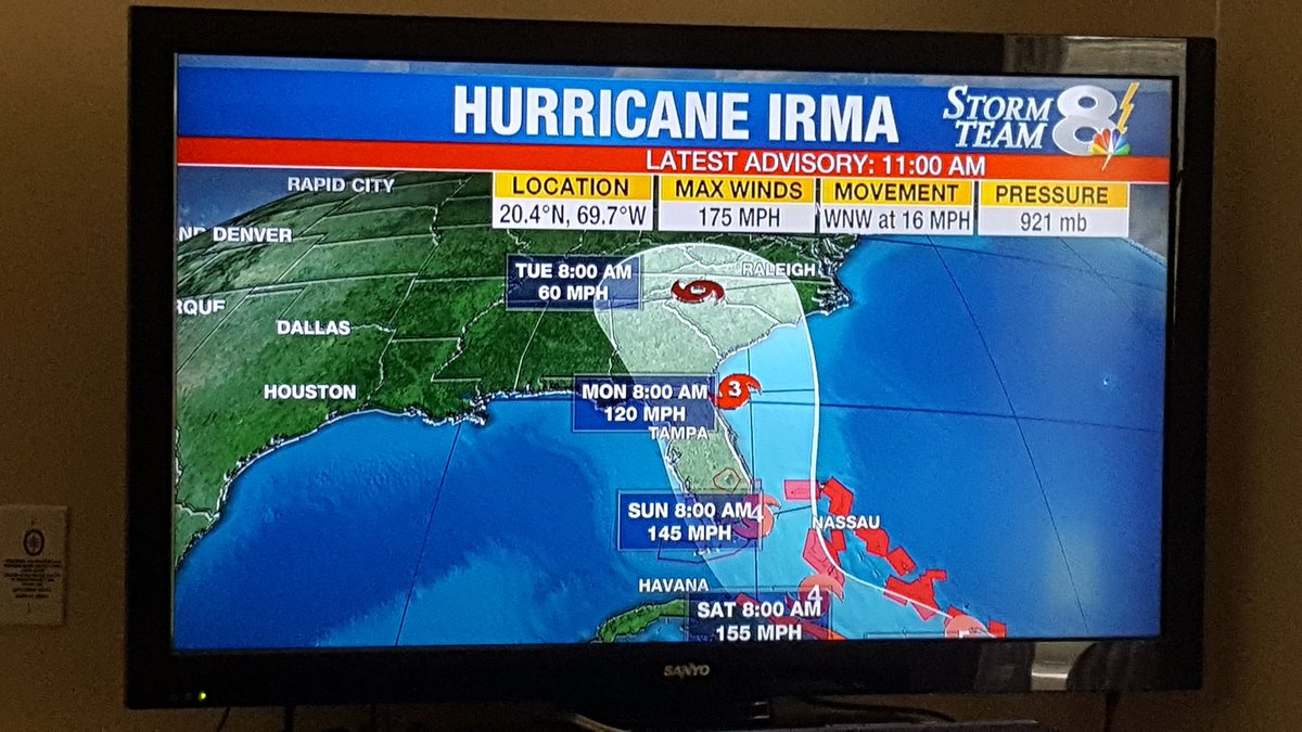 TransKatrina's tweet photo. Out in Florida running away from Hurricane Irma!
She looks to be following us :( https://t.co/eRTIHgKeI2