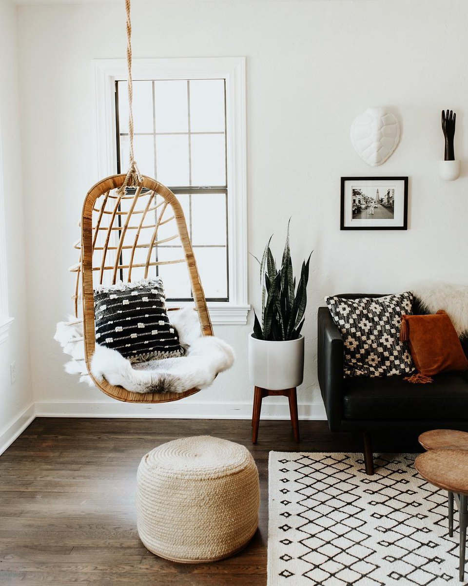 Some say paradise is spending a lazy Oklahoma afternoon in this cozy reading nook with some homemade cornbread.

Photo: <a href="/peytonrbyford/">Peyton Rainey Byford</a>