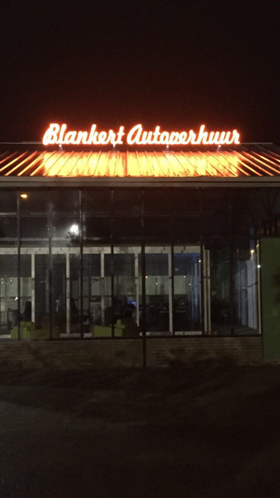 Blankert Shortlease by night! Met dank aan <a href="/IAMReclame/">I AM Reclame</a>