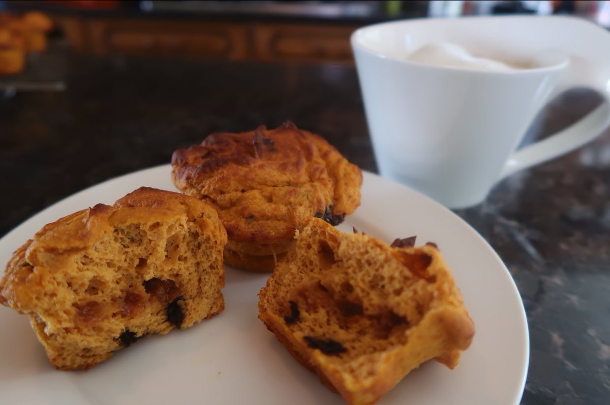 LAINEYBOPSTER's tweet image. My recipe for Salted Caramel Protein Muffins. They are so tasty I hope you enjoy! #HealthyEating
youtu.be/8KttHWU4WIY