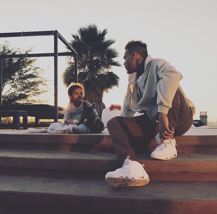 chrisbrown's tweet image. 