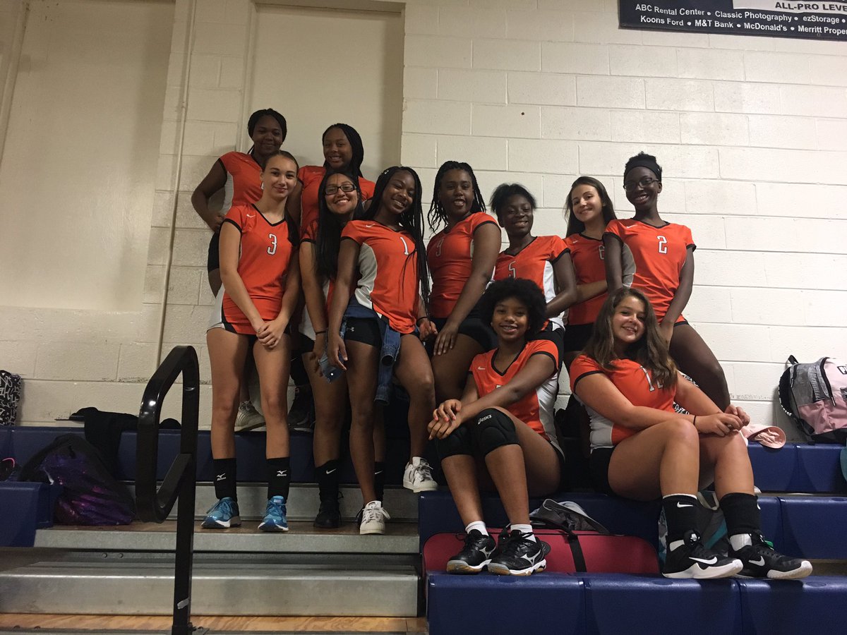 OM_Volleyball's tweet photo. We love our freshmen scorps 🦂! https://t.co/ZmgGZ2i8M5