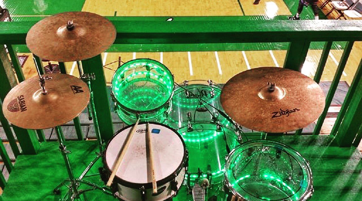 #Tbt to college basketball season with Austin Redd and our friends in the @marshallu pep band!

#drummerseyeview #drummerpov #drums