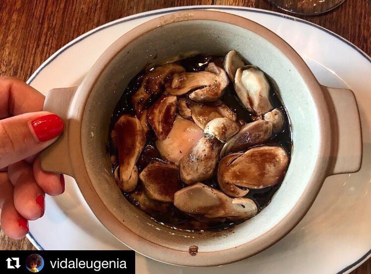 ChezCocoBcn's tweet photo. Aprovecha ahora la temporada de ceps y prueba nuestro plato estrella; ceps &amp; huevo poché... te encantará!! 🍄🍳 #chezcocó #ceps #poché https://t.co/kHHzxigmW9