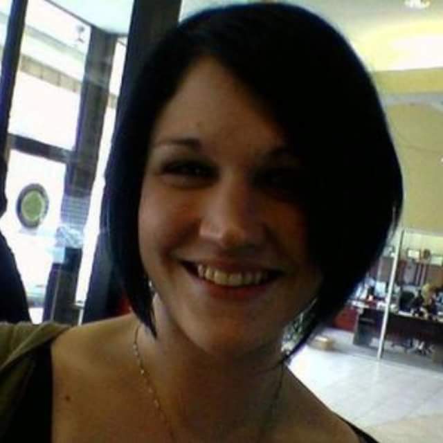 andiclarkson's tweet photo. #TBThursday This pic is so old! Probably 2005 or 2006? https://t.co/SB3nASjiHZ