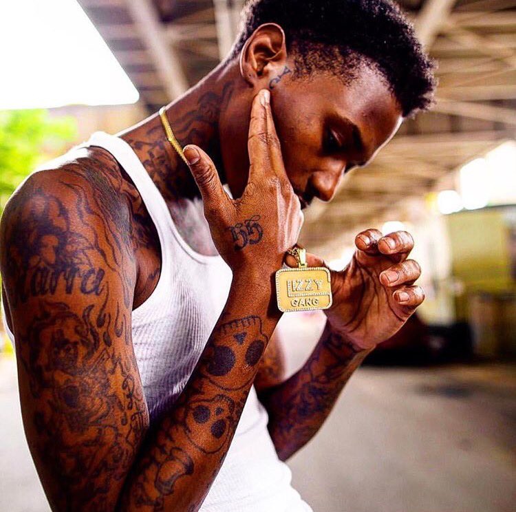 DMVFollowers's tweet photo. Shy Glizzy's artist 30 Glizzy was killed in DC today. REST IN PEACE! 🙏😢 

We have to do better... https://t.co/9FaM5mwAp7