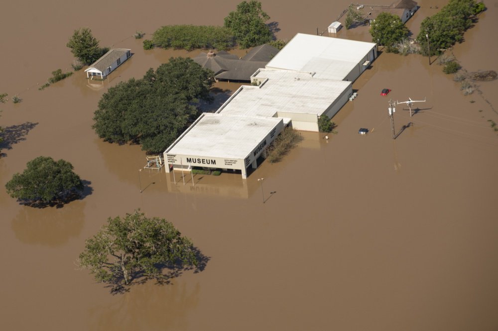 Now available:  NEH emergency grants of up to $30,000 for cultural institutions impacted by Hurricanes Harvey &amp; Irma bit.ly/2wMzzUs