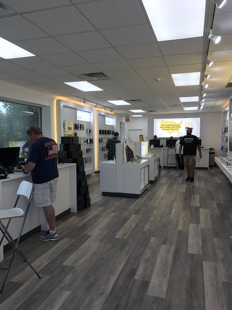 COME VISIT OUR ELITE STAFF AT OUR NEW AND IMPROVED TCC MOHEGAN LAKE LOCATION!! @LauraMcLaugh96 <a href="/Kpalet5/">Karen Paletta</a> <a href="/_Ginoambrosio/">Gino Ambrosio</a> <a href="/highwaterheller/">Rich Heller</a>