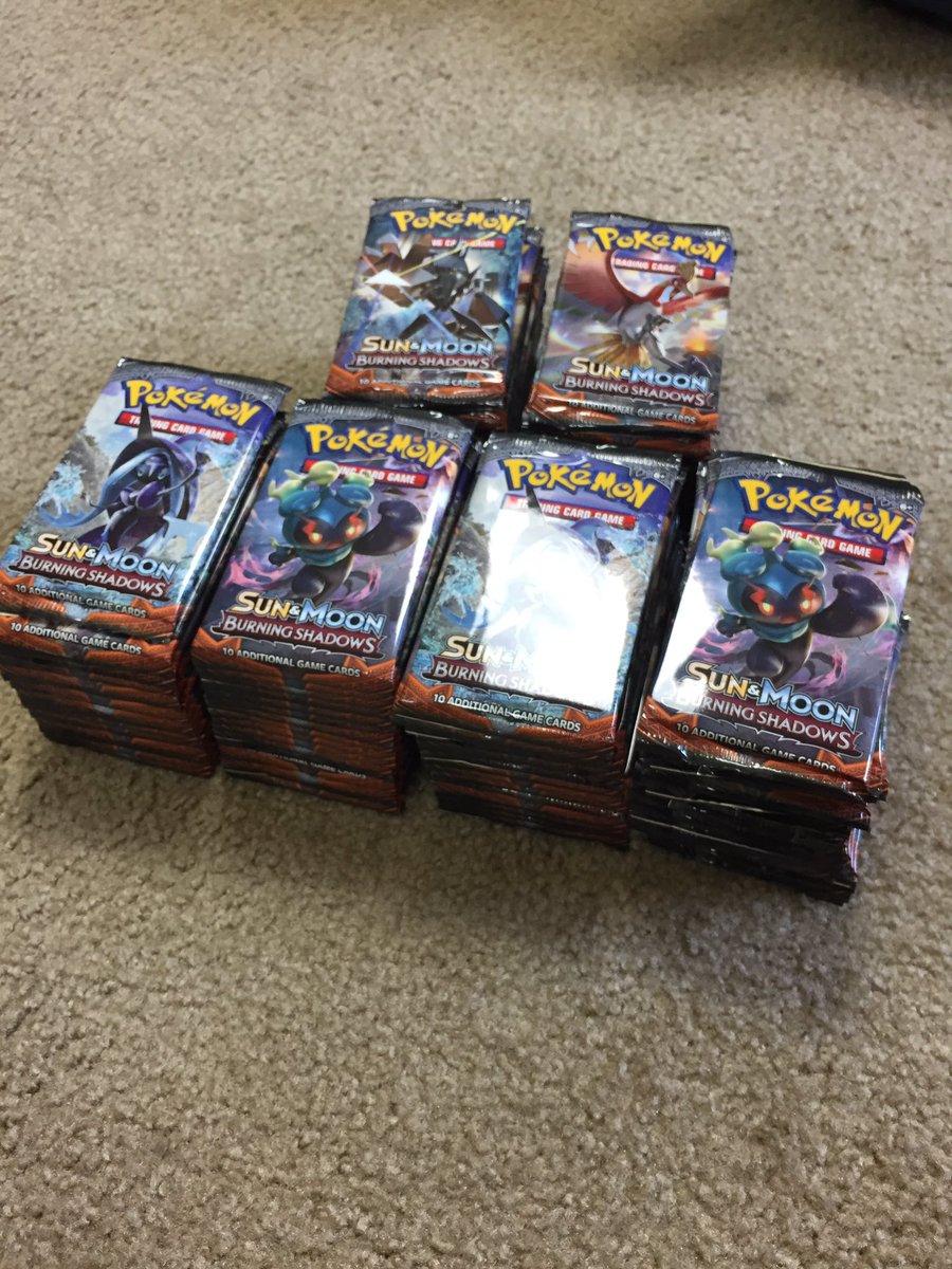 pokemon tcg battle styles best cards Pokemon TCG: Sword & Shield Battle Styles boosters pack – Buckeye Card House main image 0
