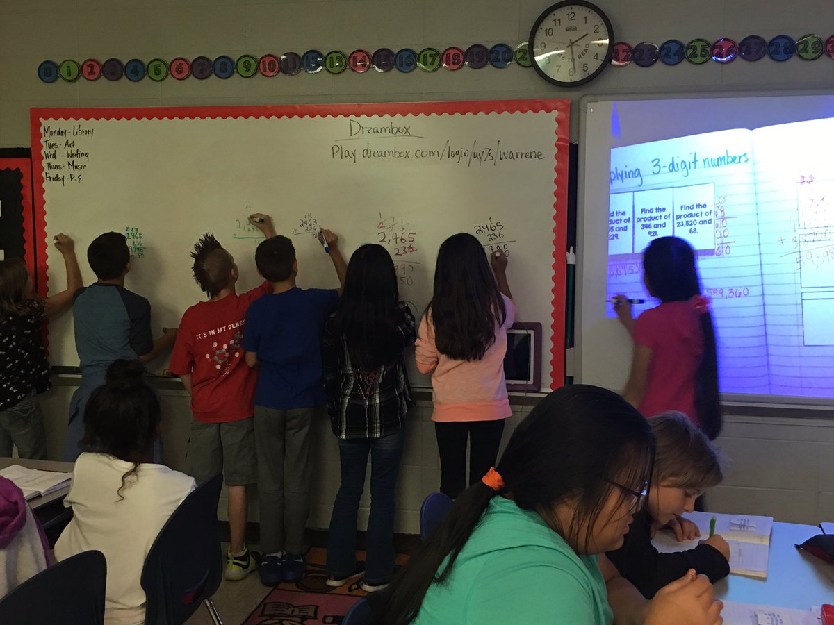 Kalyce4's tweet photo. Everybody wants to be a leader at WES! @JoshPorterBGKY #WEproud #WCPSleads https://t.co/y5jS8Lms4K