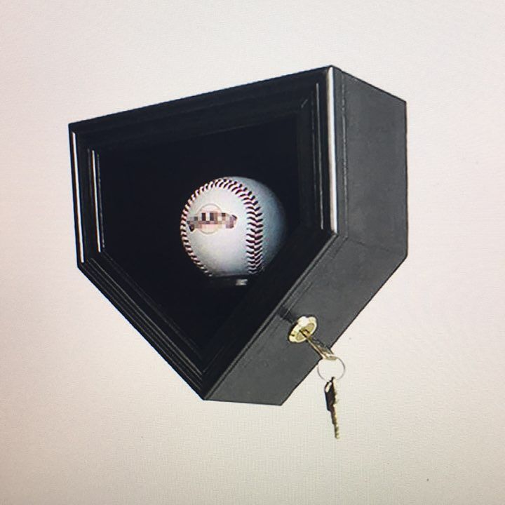 C2Wtweets's tweet photo. Considering getting one of these for the #RIPsession 🤔 anyone got a better idea? #putitondisplay https://t.co/HNx0wHtpXJ https://t.co/UbFhn3SLXV