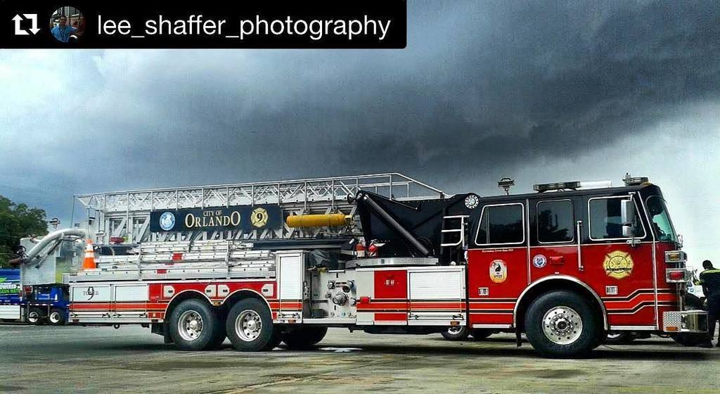 KempterFireWire's tweet photo. Prepping for the Storm, Stay Safe down there! #orlandofire #tower9 #towerladder #ofd #sutphen #tower #ves #hurrica… https://t.co/zFlRLZAw6w https://t.co/lIgZ6XJxVk