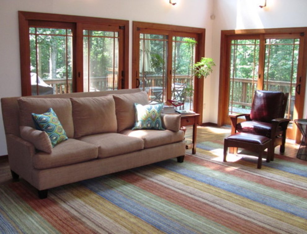 Slobproof's tweet image. We all know that buying upholstery can be a daunting experience. Here are a few tips to make it easier! ow.ly/OaHx30e3i9s